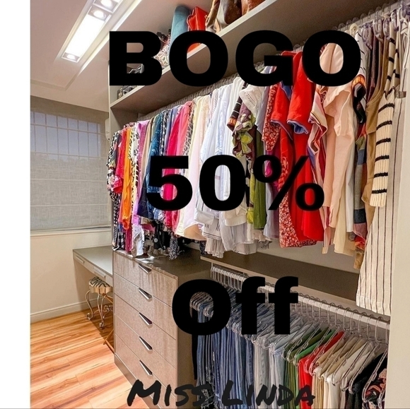 100% Italian silk tie from ELVIS PRESLEY collection Heartbreak Hotel Novelty. - Picture 6 of 7